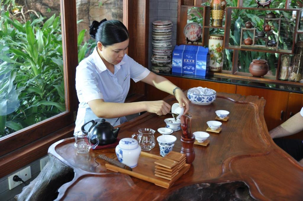 Guesthouse International Hotel 싼야 외부 사진